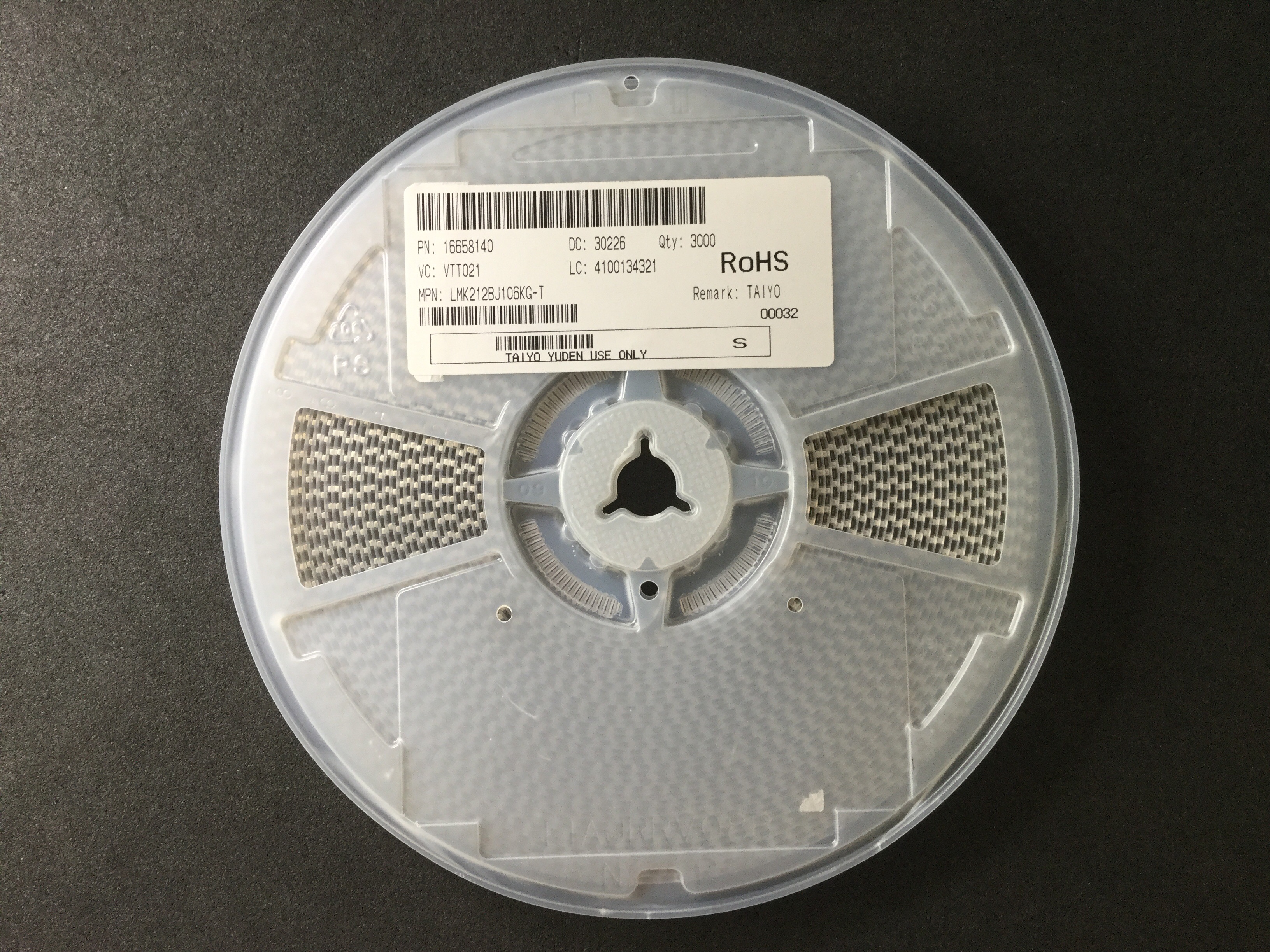 LMK212BJ106KG-T