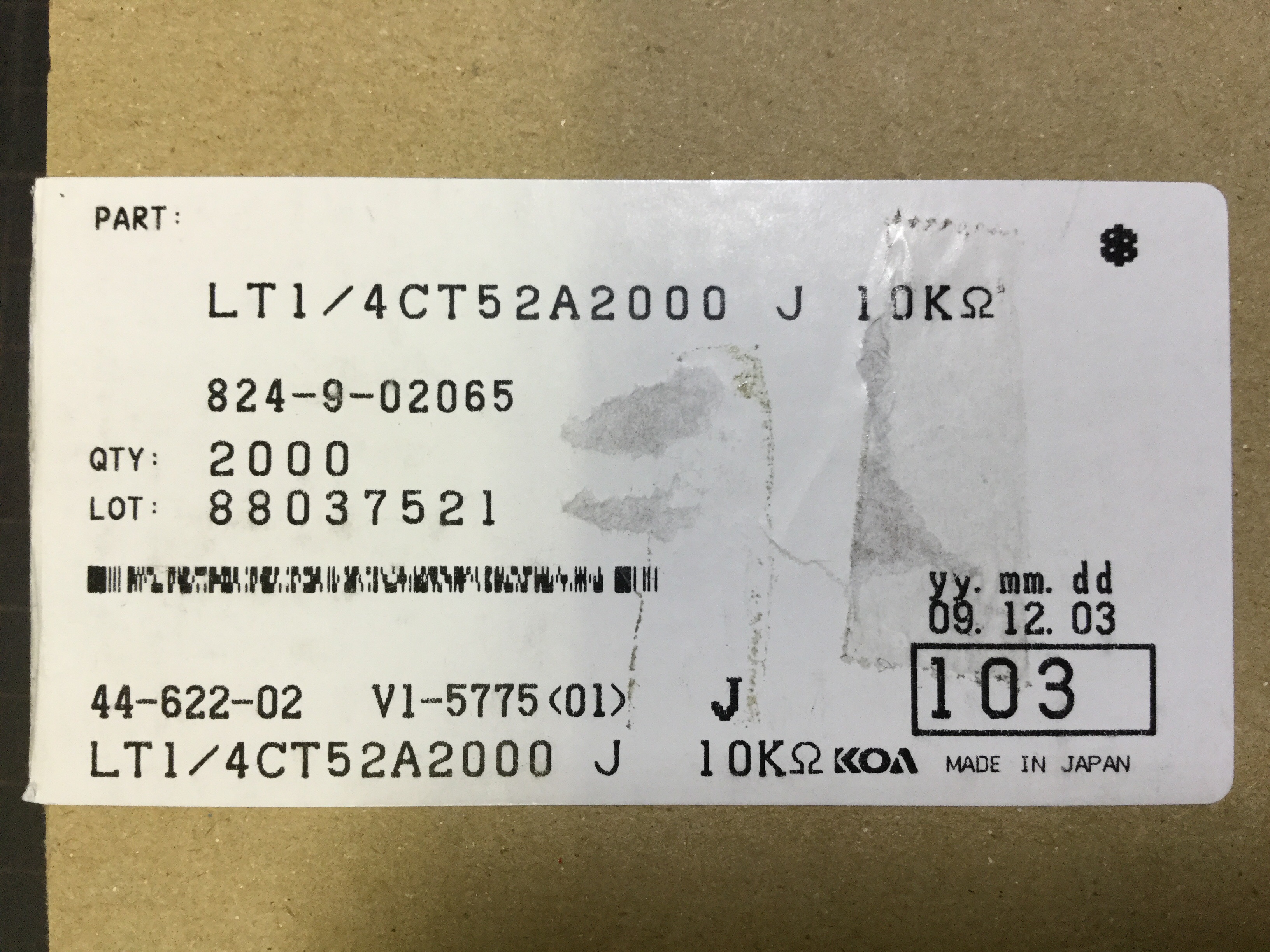 LT1/4CT52A103J2000