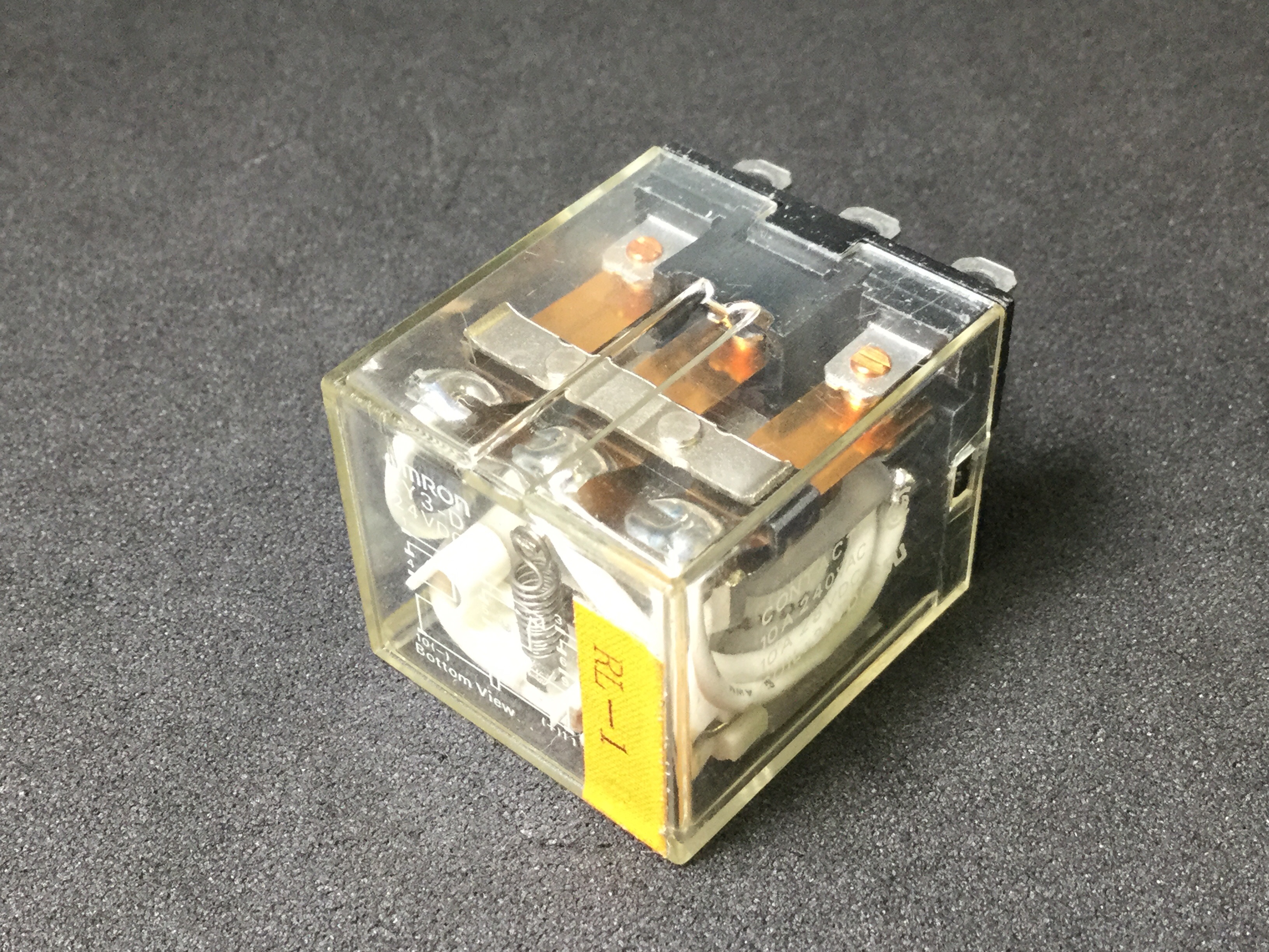 LY3-D DC24