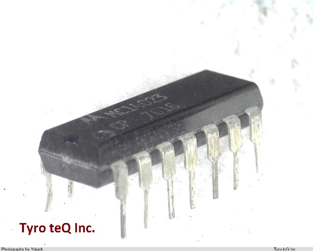 MC14023CP
