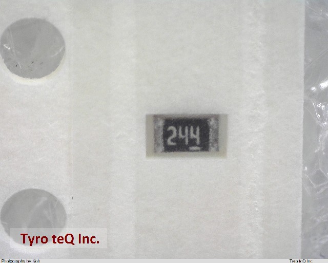 MCR03ERTF2403