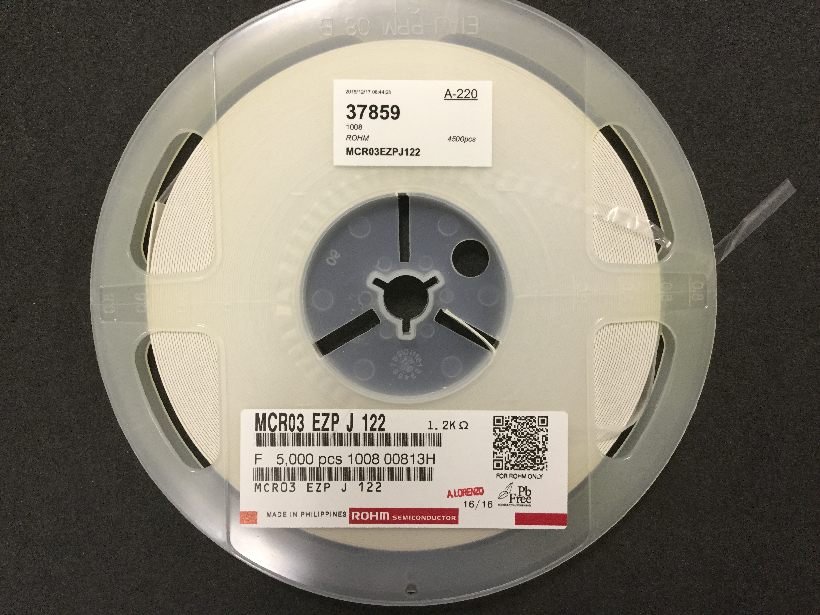 MCR03EZPJ122