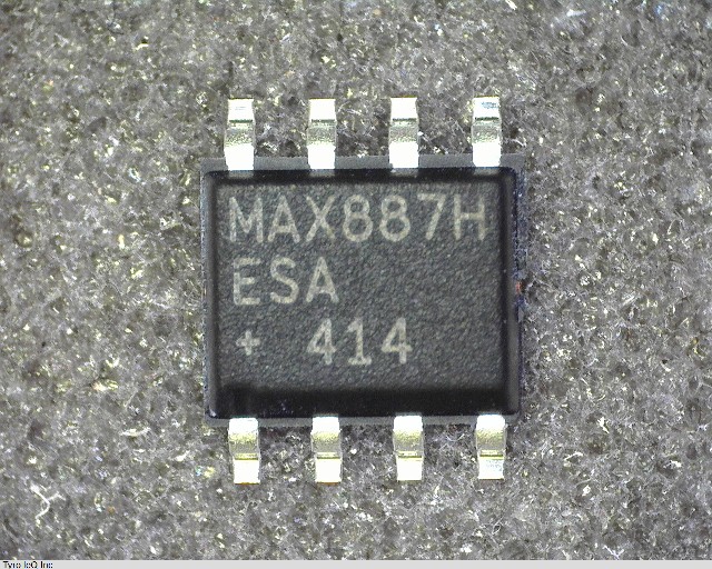 MAX887