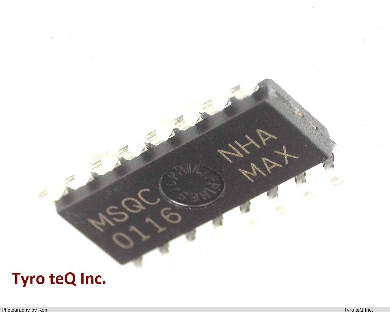 MAX792TCSE