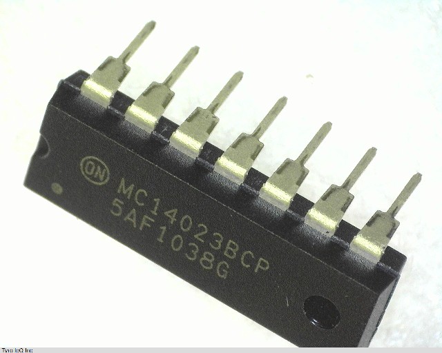 MC14023BCP