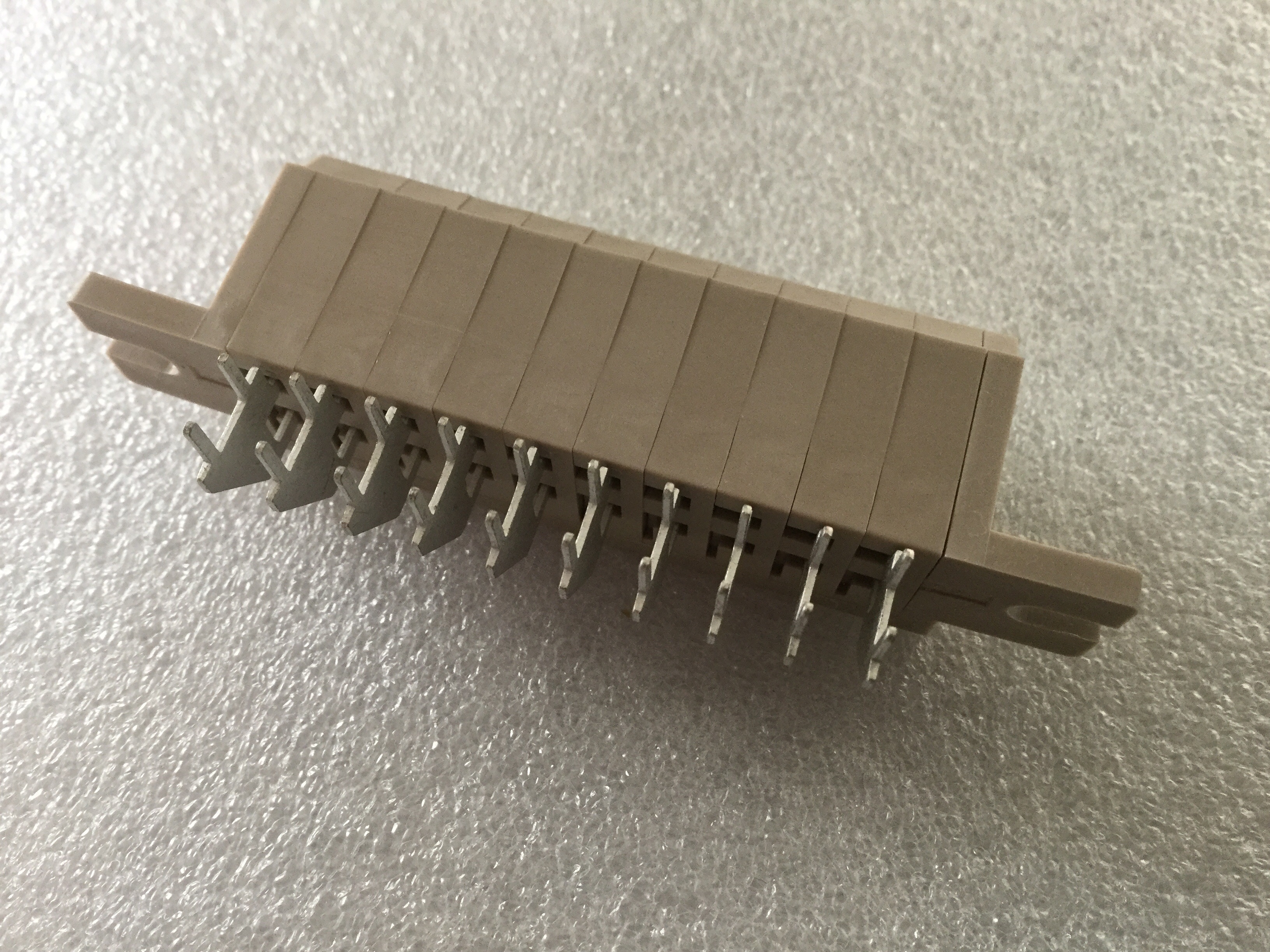 ML-200-S1B-10P