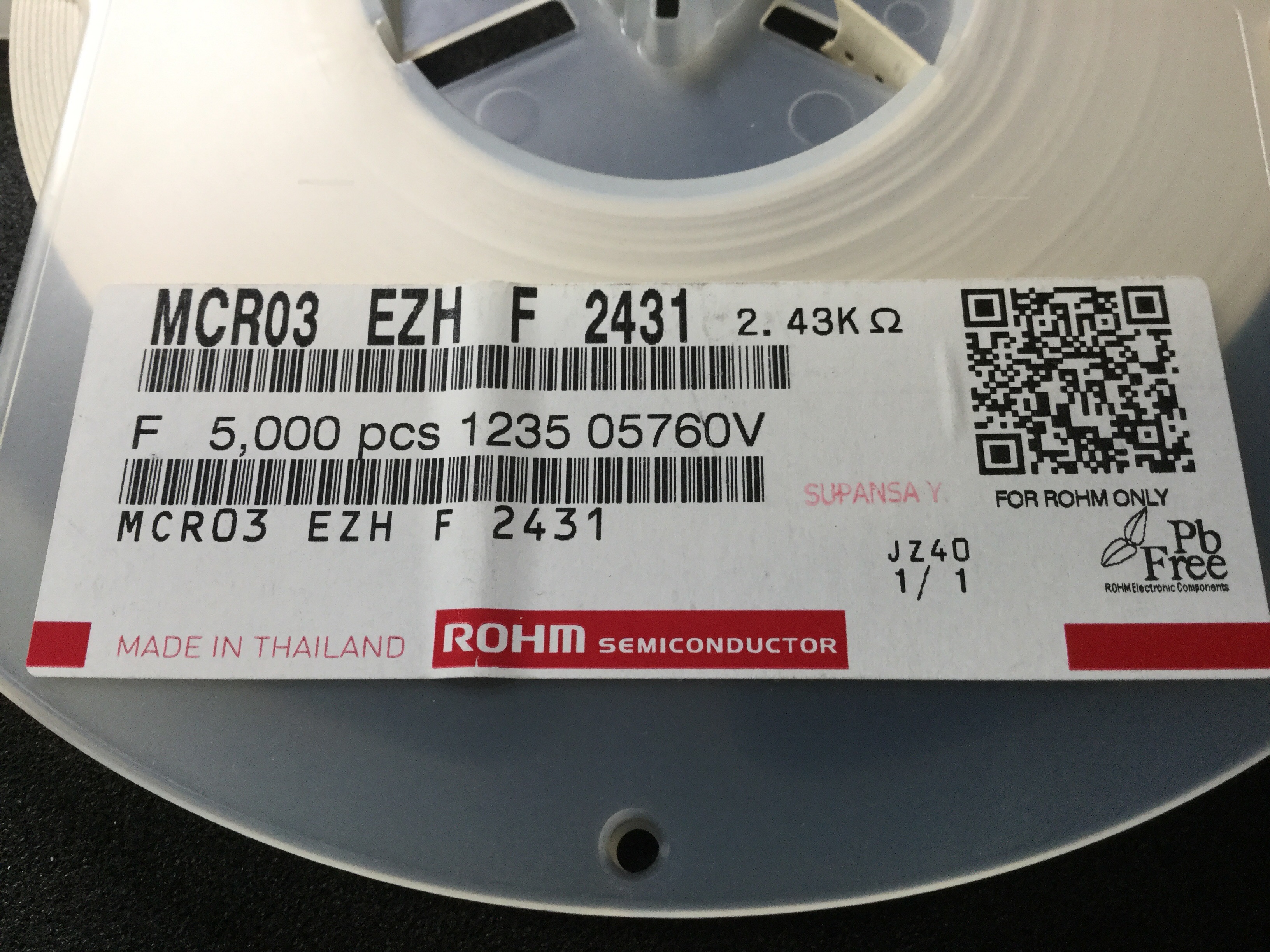 MCR03EZHF2431