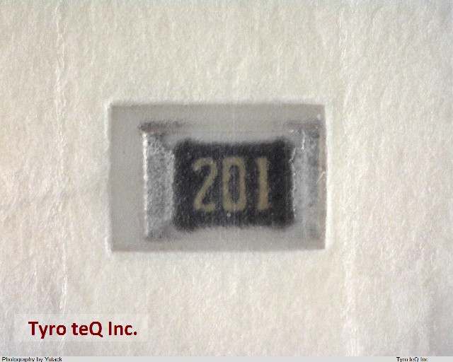 MCR10EZHJ201