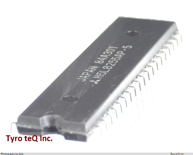 M5L8255AP-5
