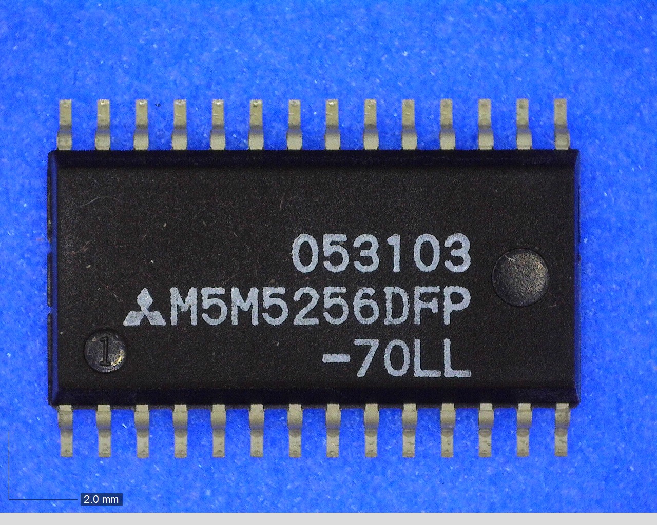 M5M5256DFP-70LL
