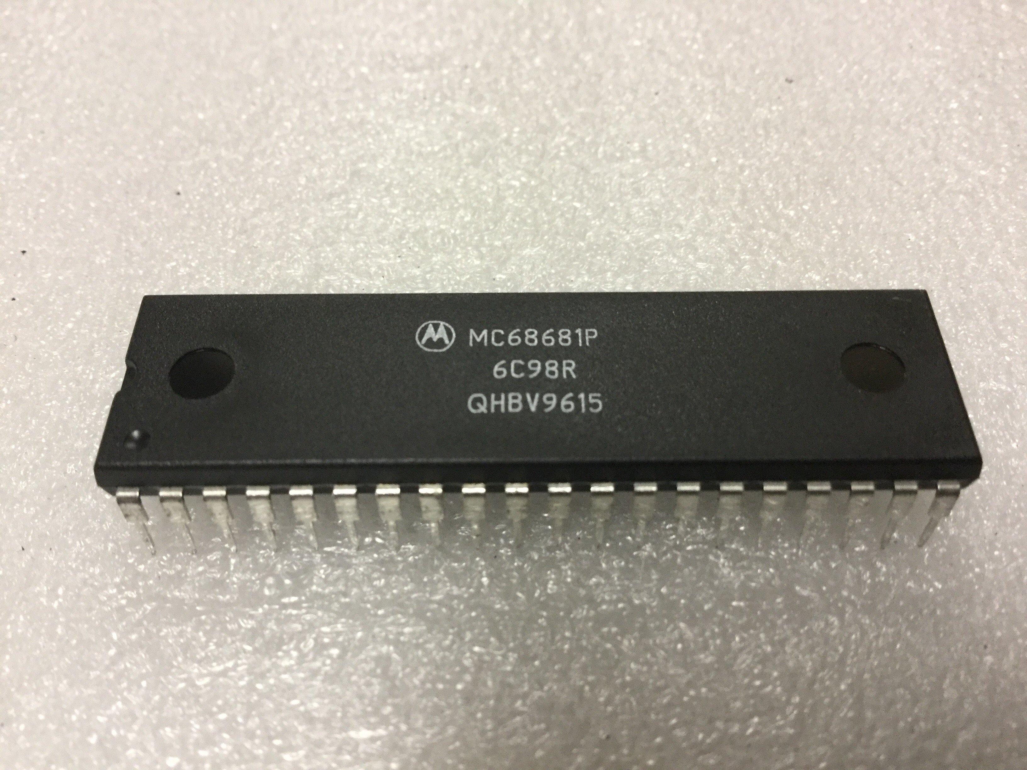 MC68681P