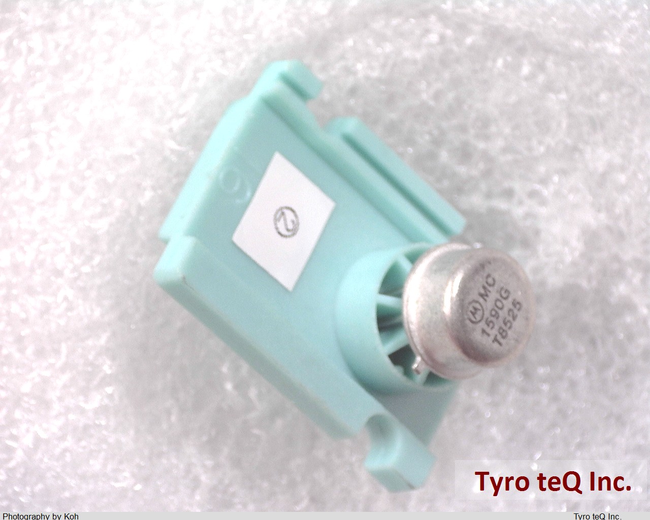 MC1590G