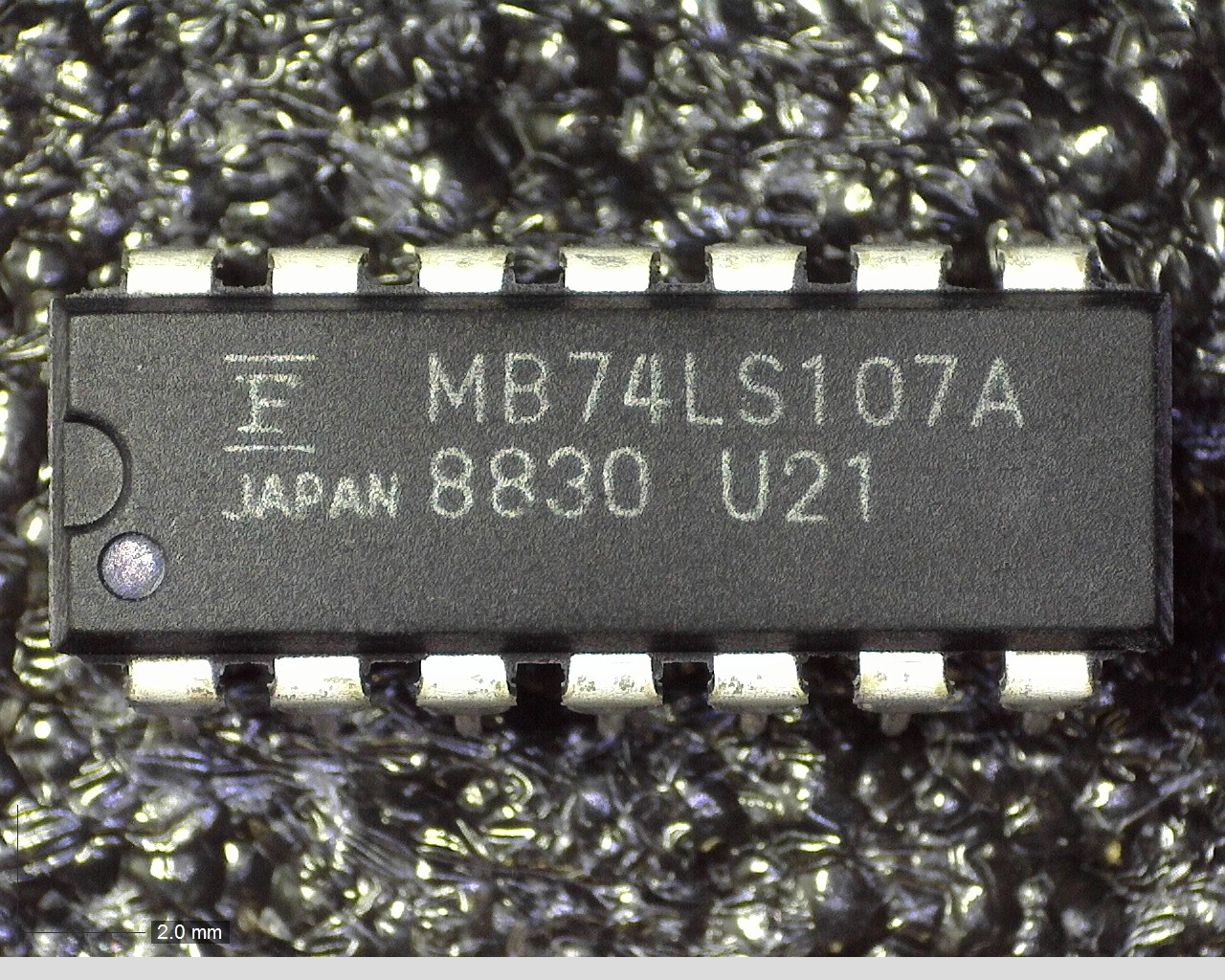 MB74LS107A