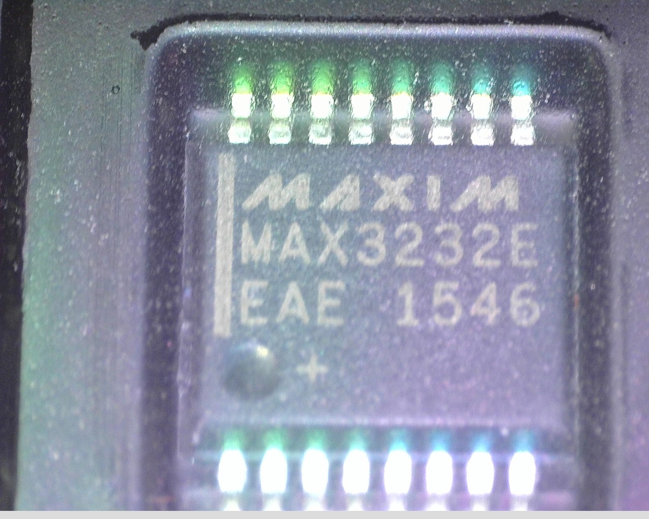 MAX3232EEAE