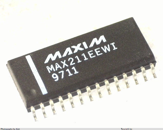 MAX211EEWI