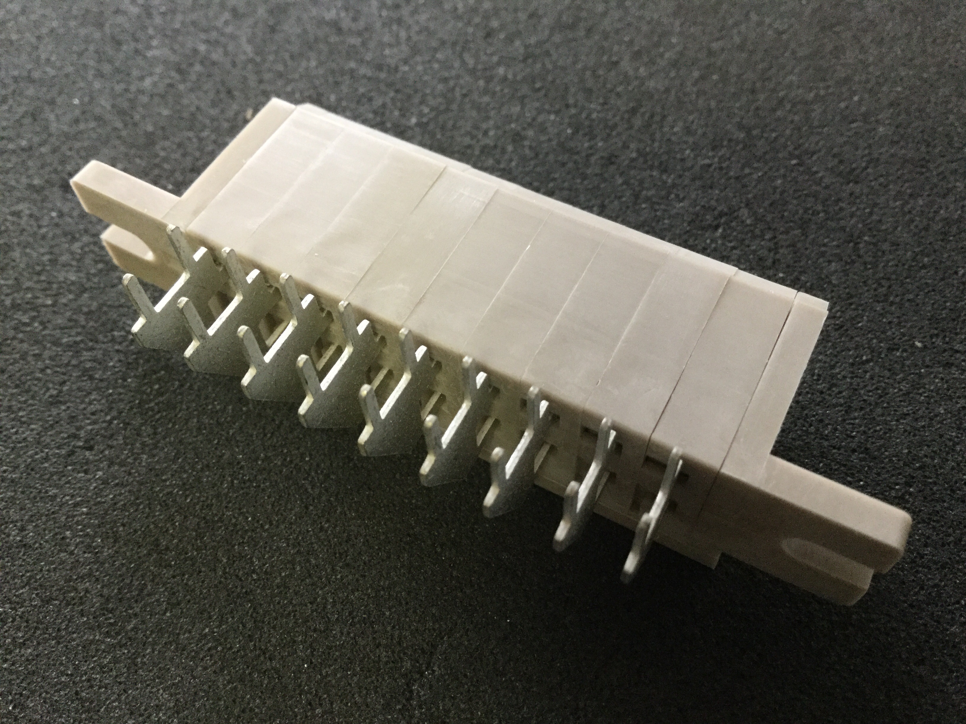 ML-200S1B-9P