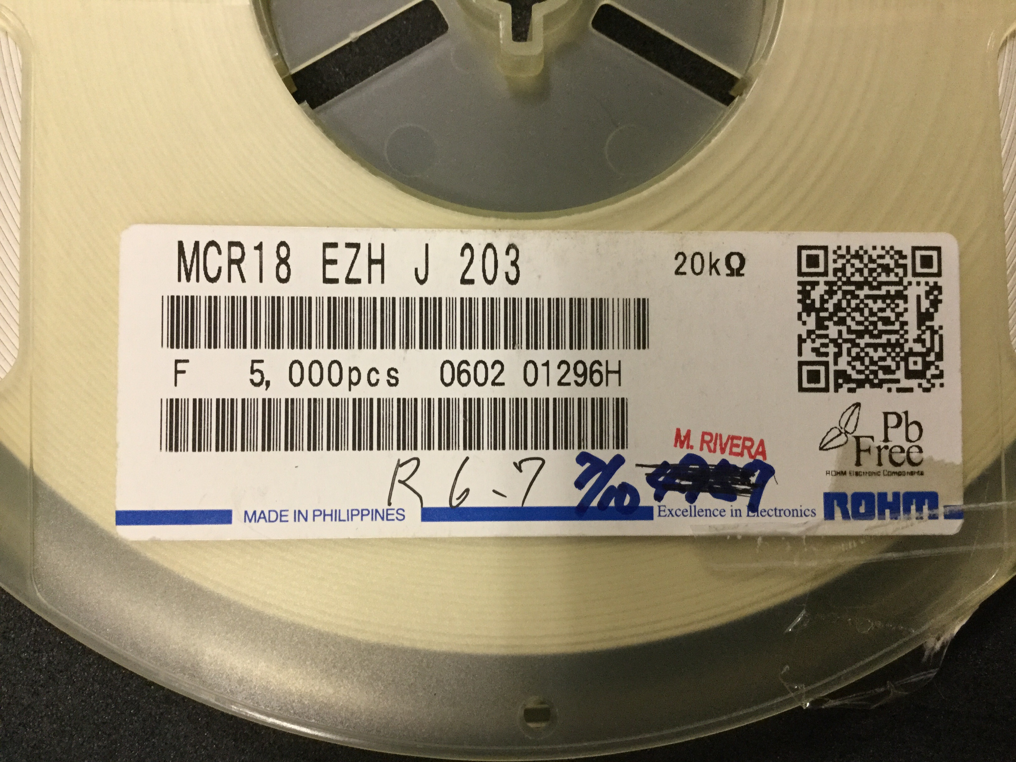MCR18EZHJ203