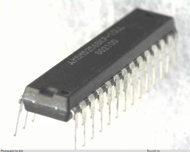 M5M5256BKP-10LL