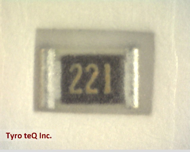 MCR10EZPJ221