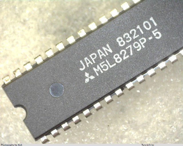 M5L8279P-5