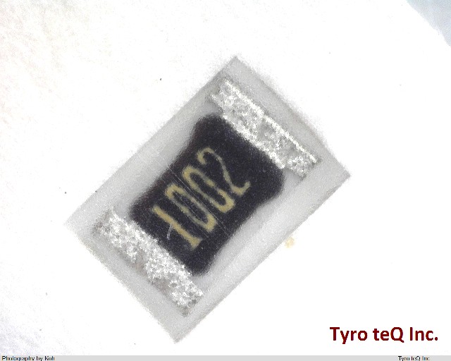 MCR10EZHF1002