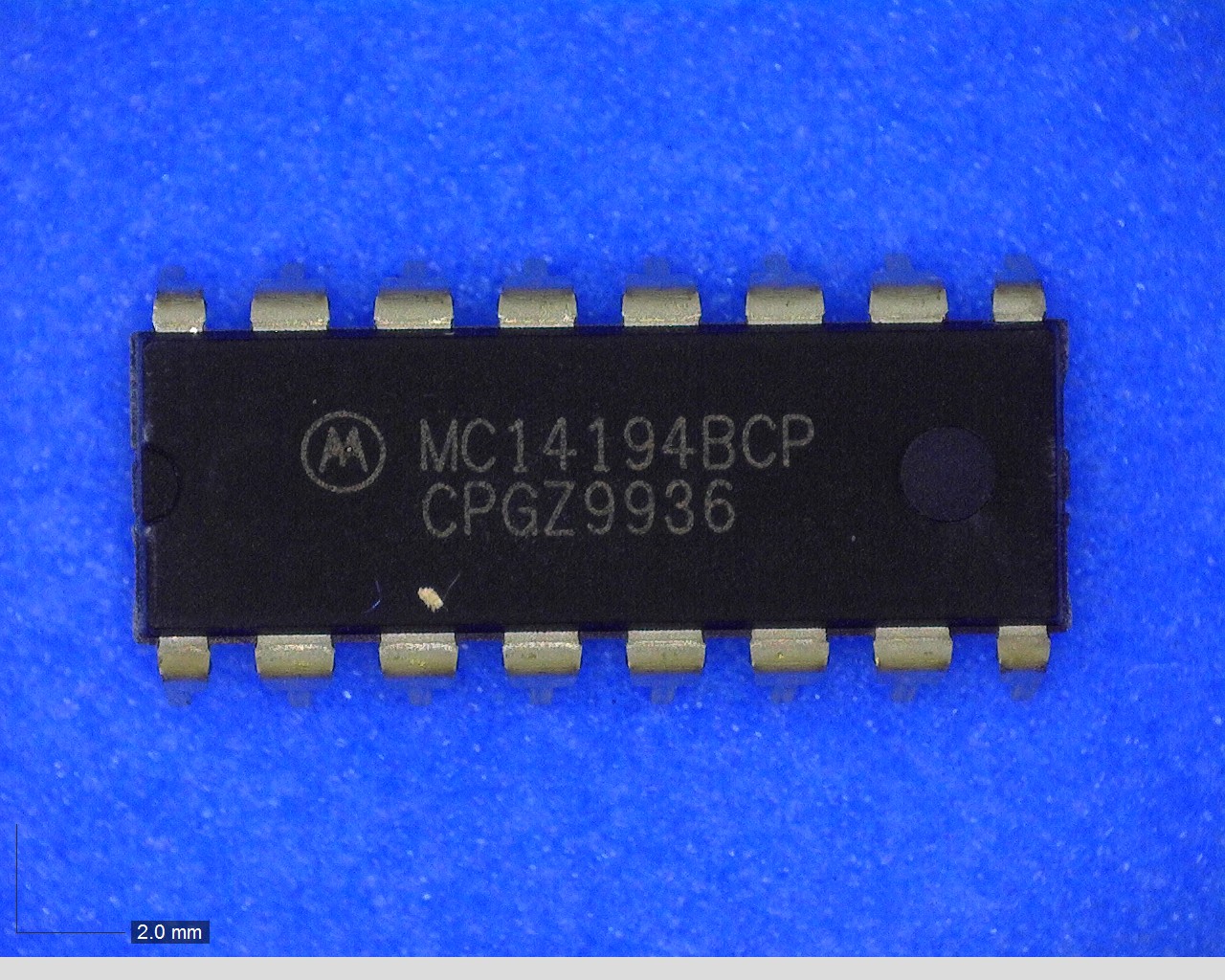 MC14194BCP
