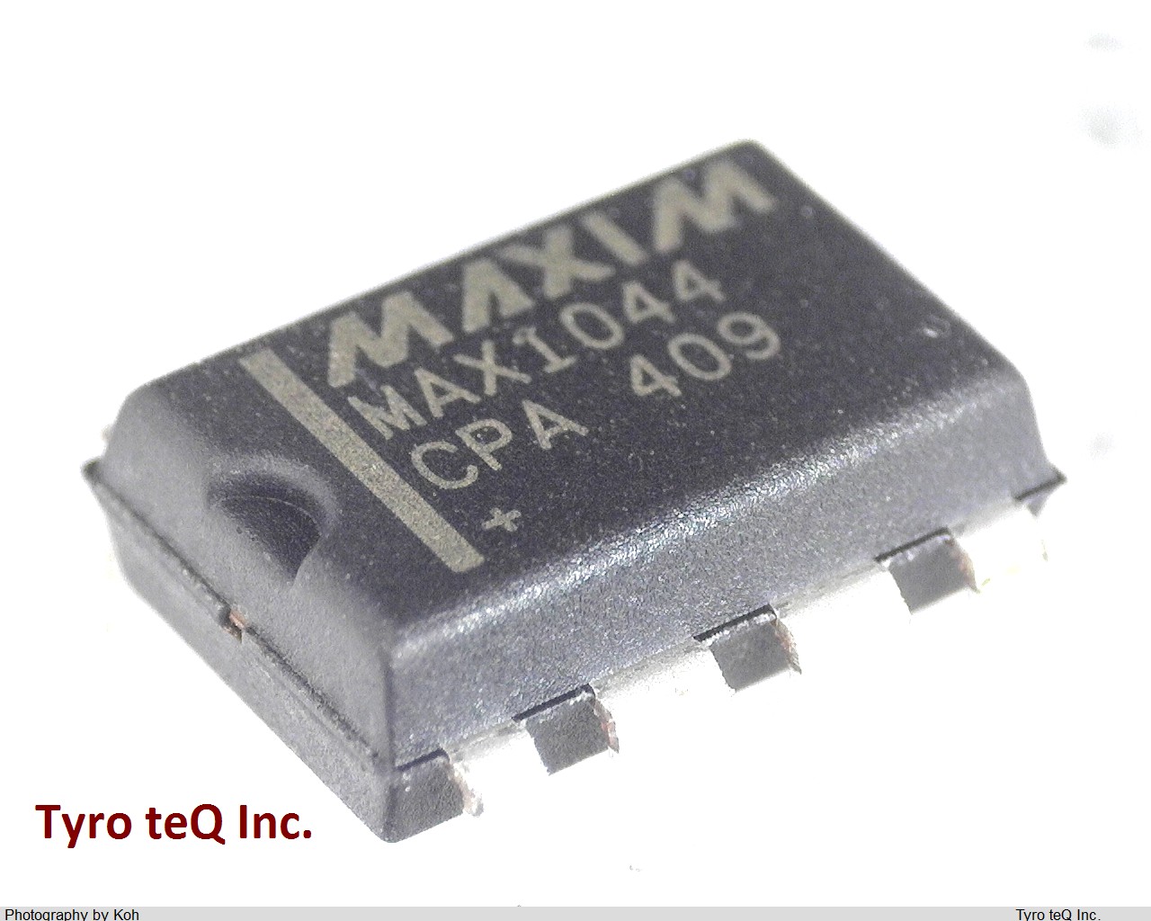 MAX1044CPA+