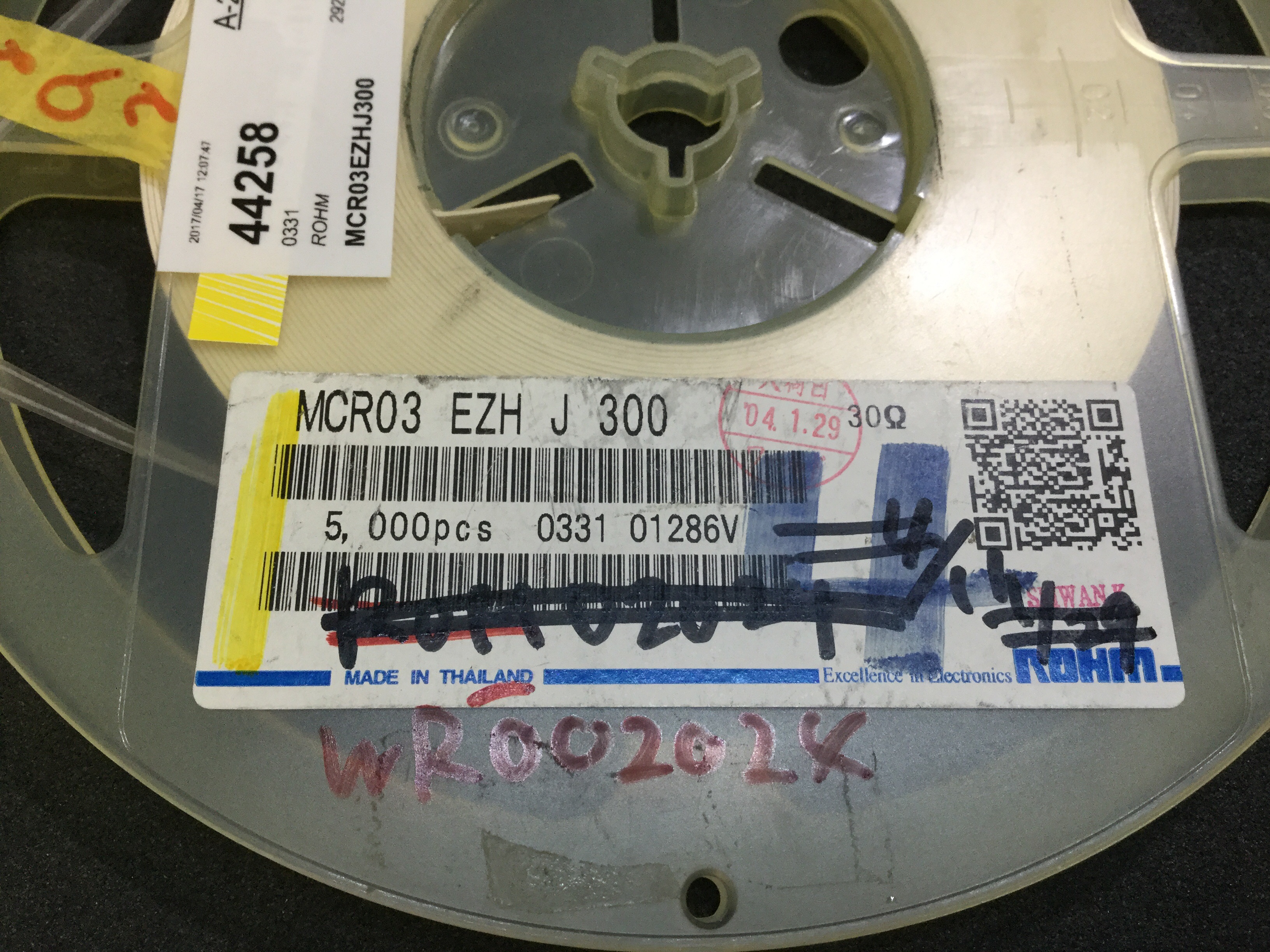 MCR03EZHJ300
