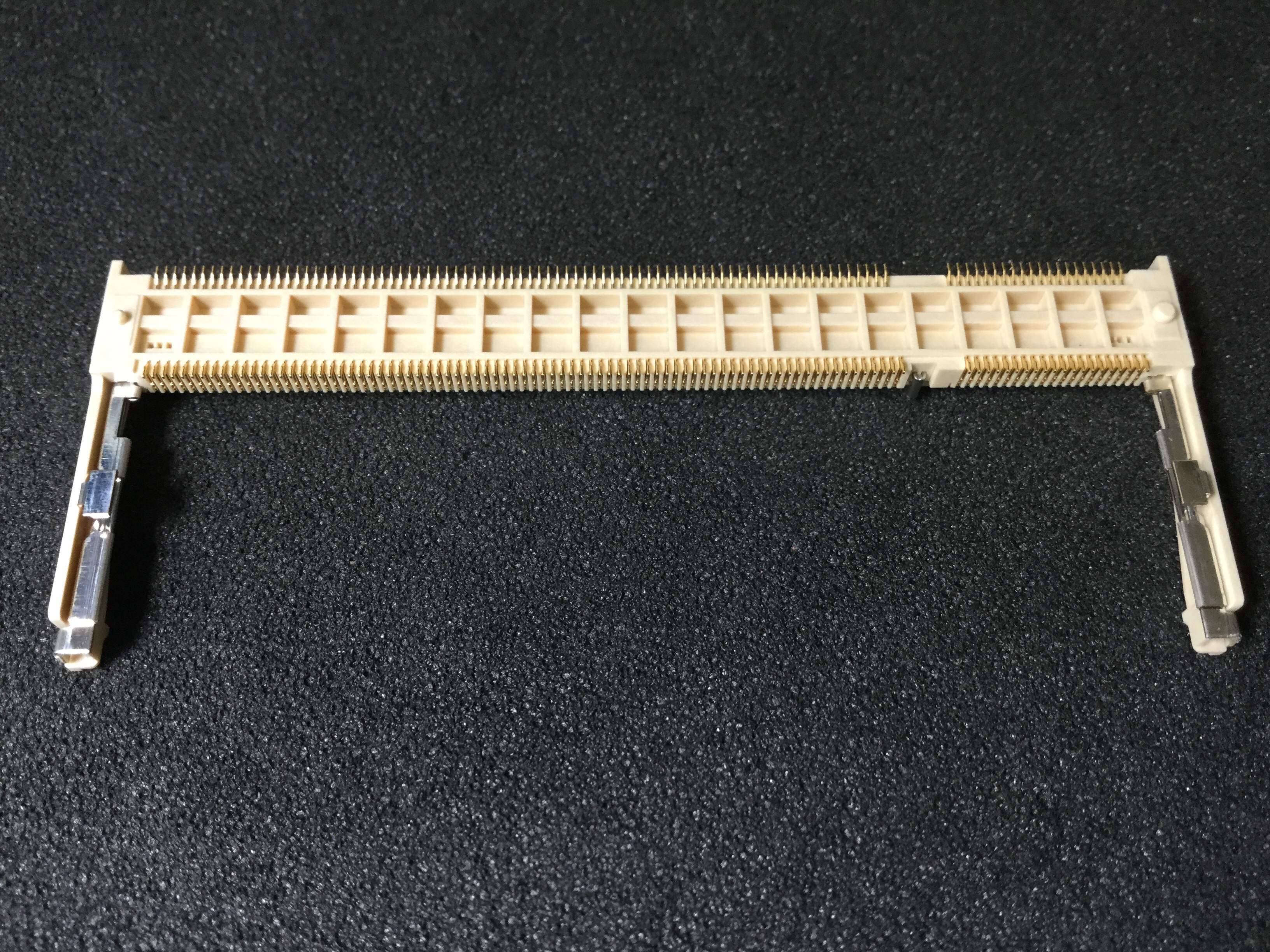 MM50200B21RE