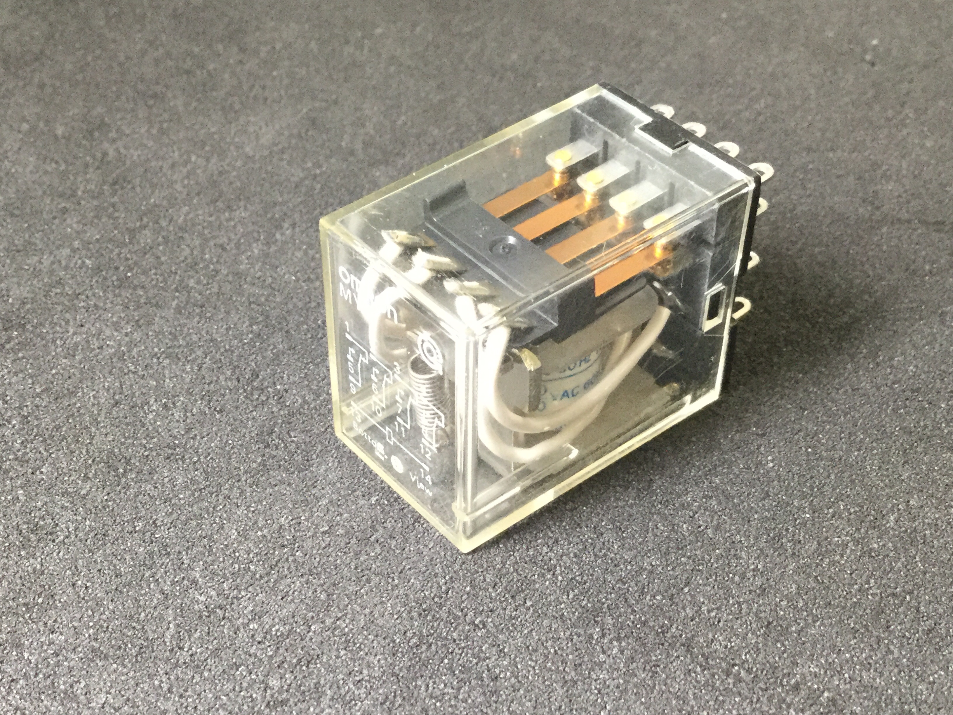 MY4 AC100/110