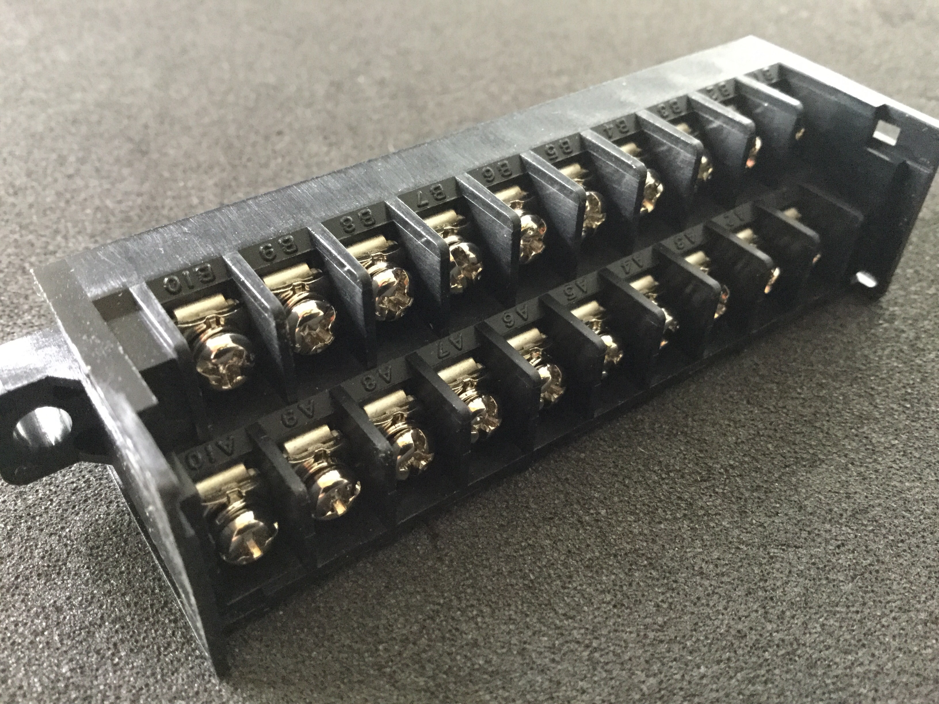ML-740-W2BF-20P
