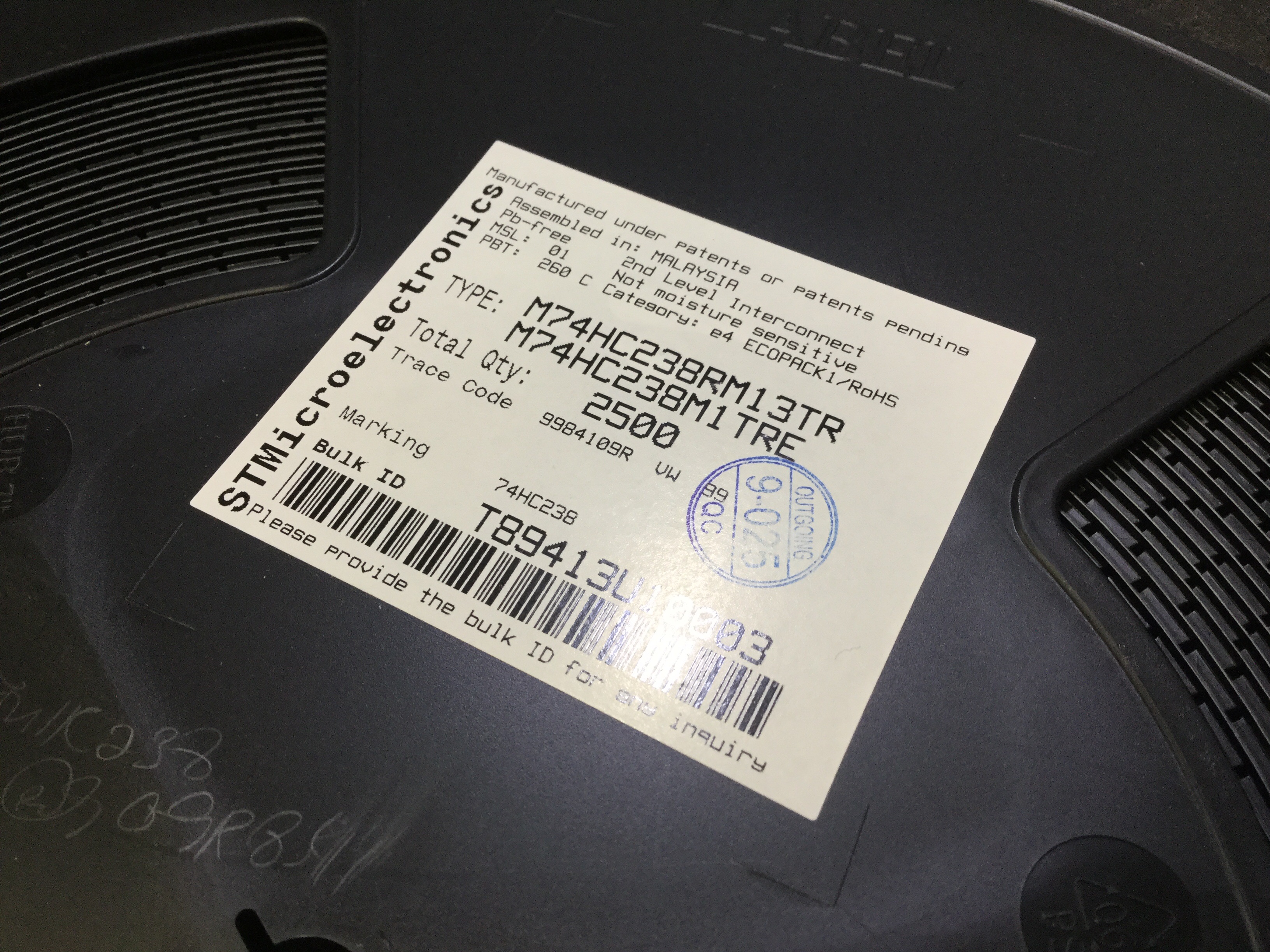 M74HC238RM13TR