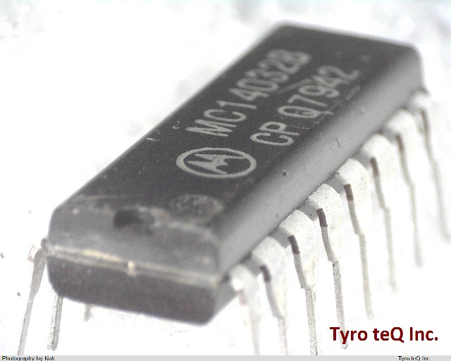 MC14032BCP