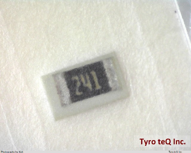MCR03EZPJ241