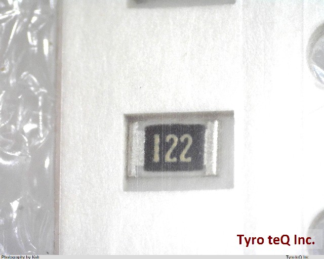 MCR10EZPJ122
