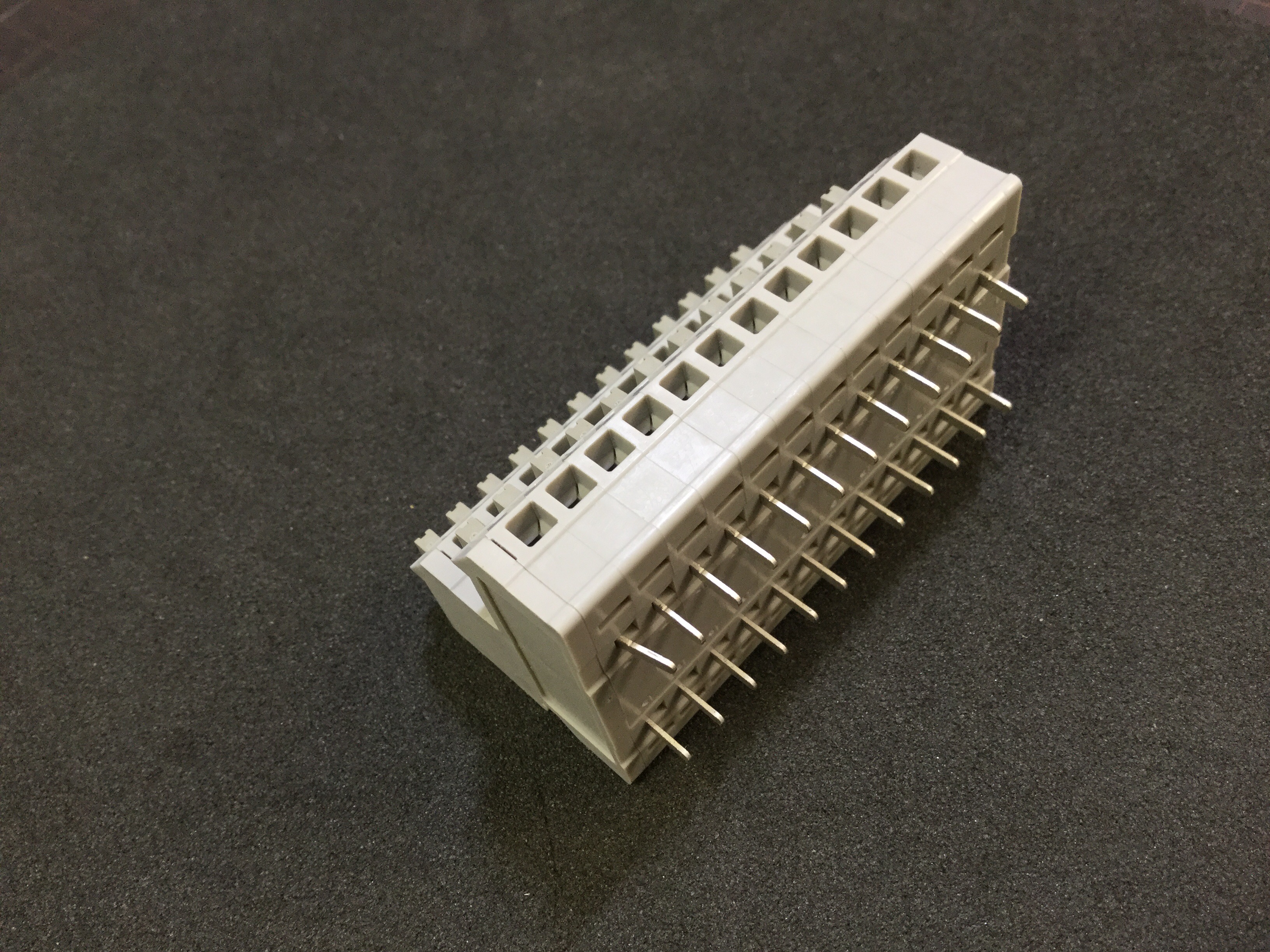ML-1300-W1S1-24P