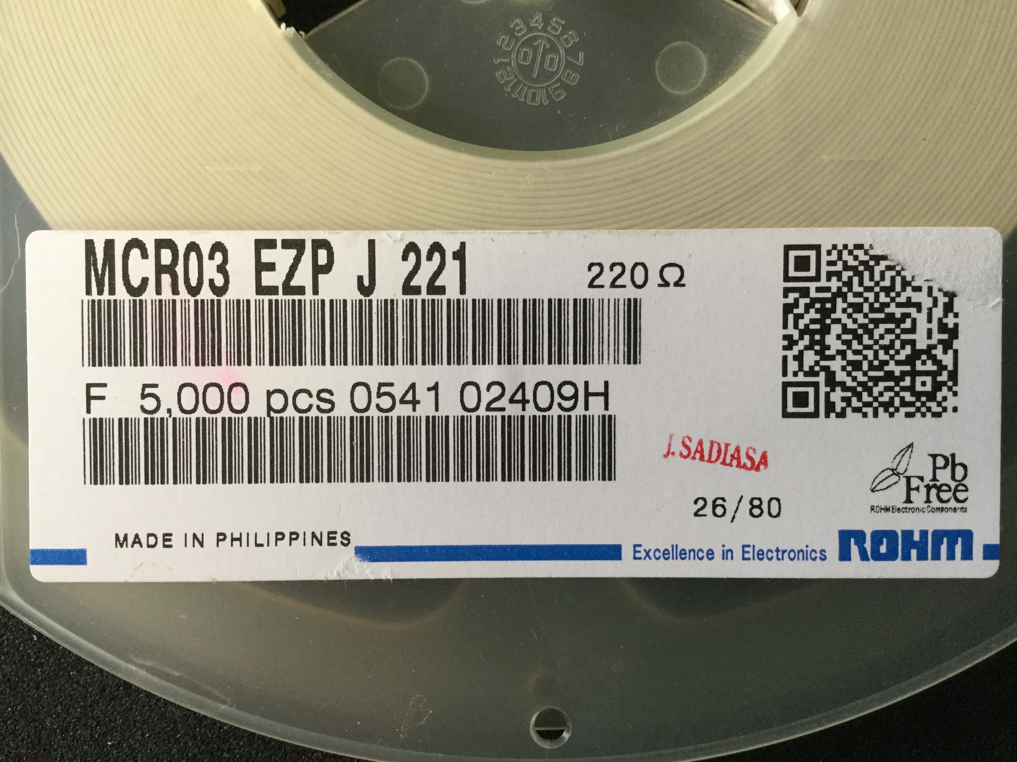 MCR03EZPJ221
