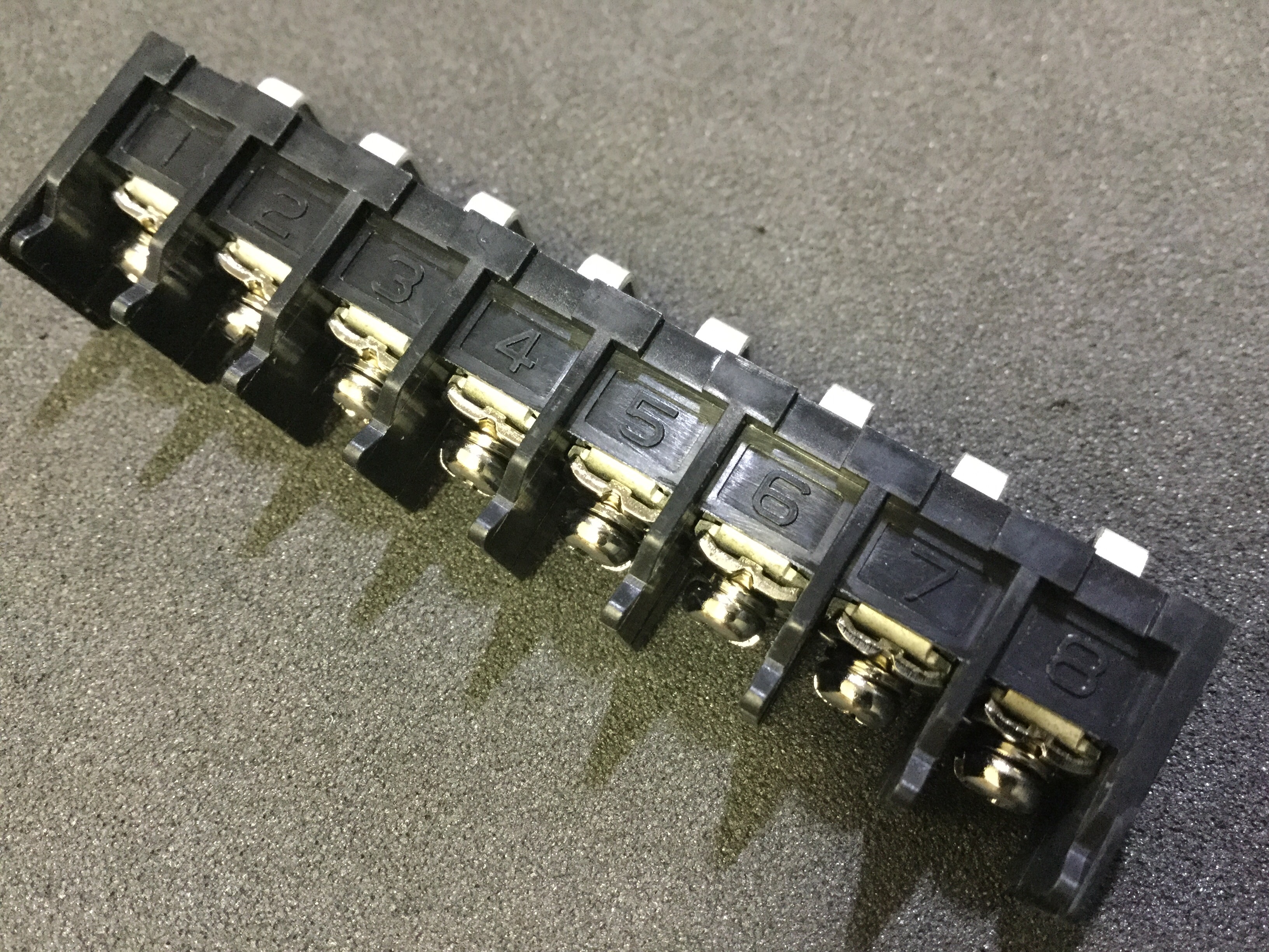 ML-260-S2G2YF-8P
