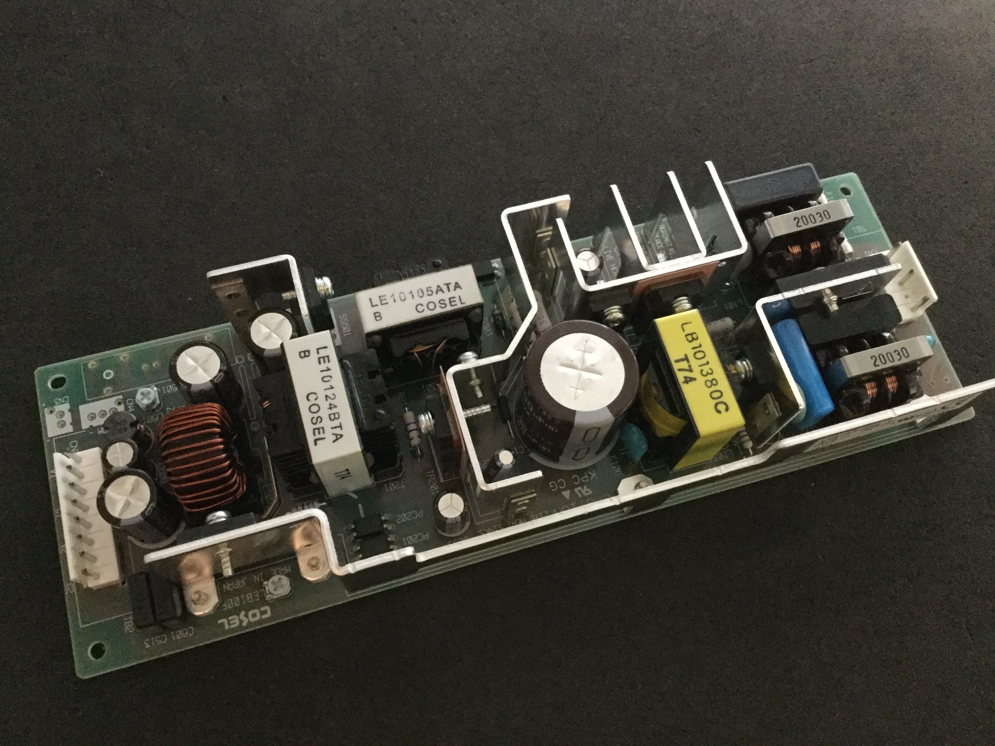 LEB100F-0524 Y