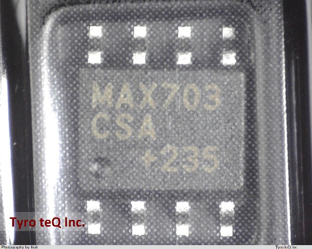 MAX703CSA