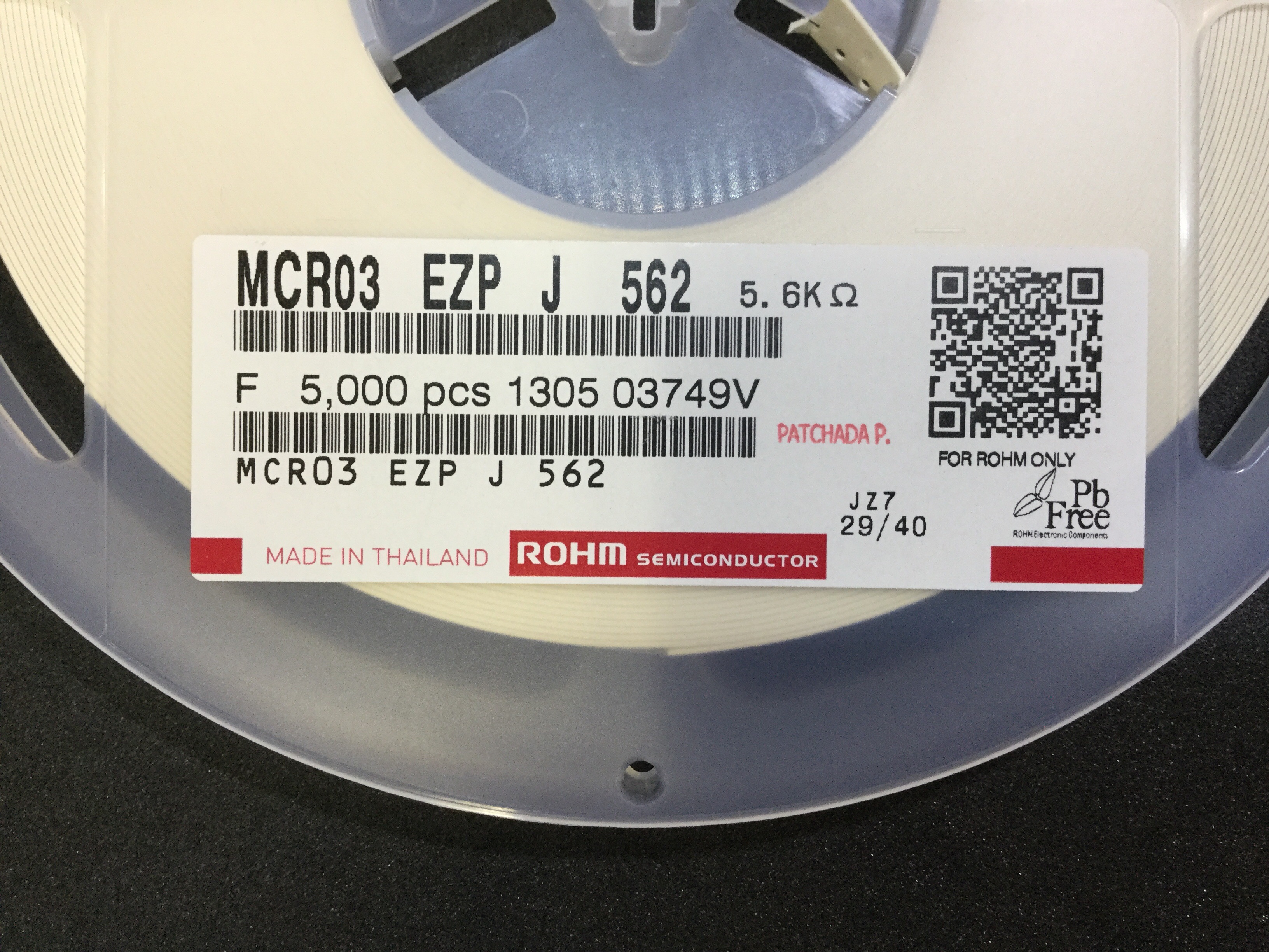 MCR03EZPJ562