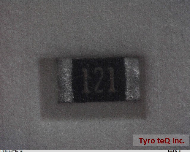 MCR03EZPJ121