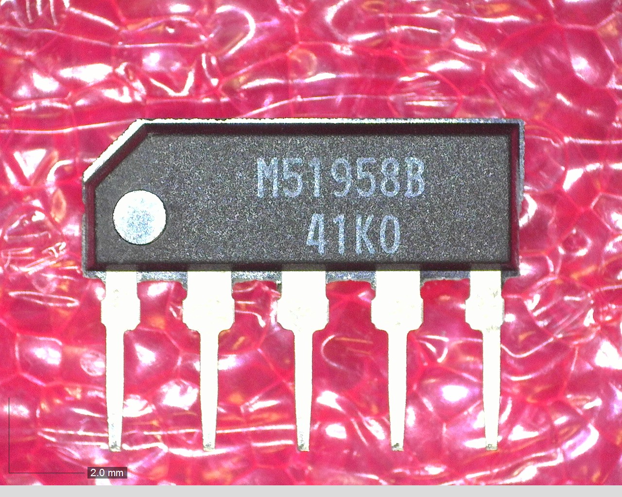 M51958BL