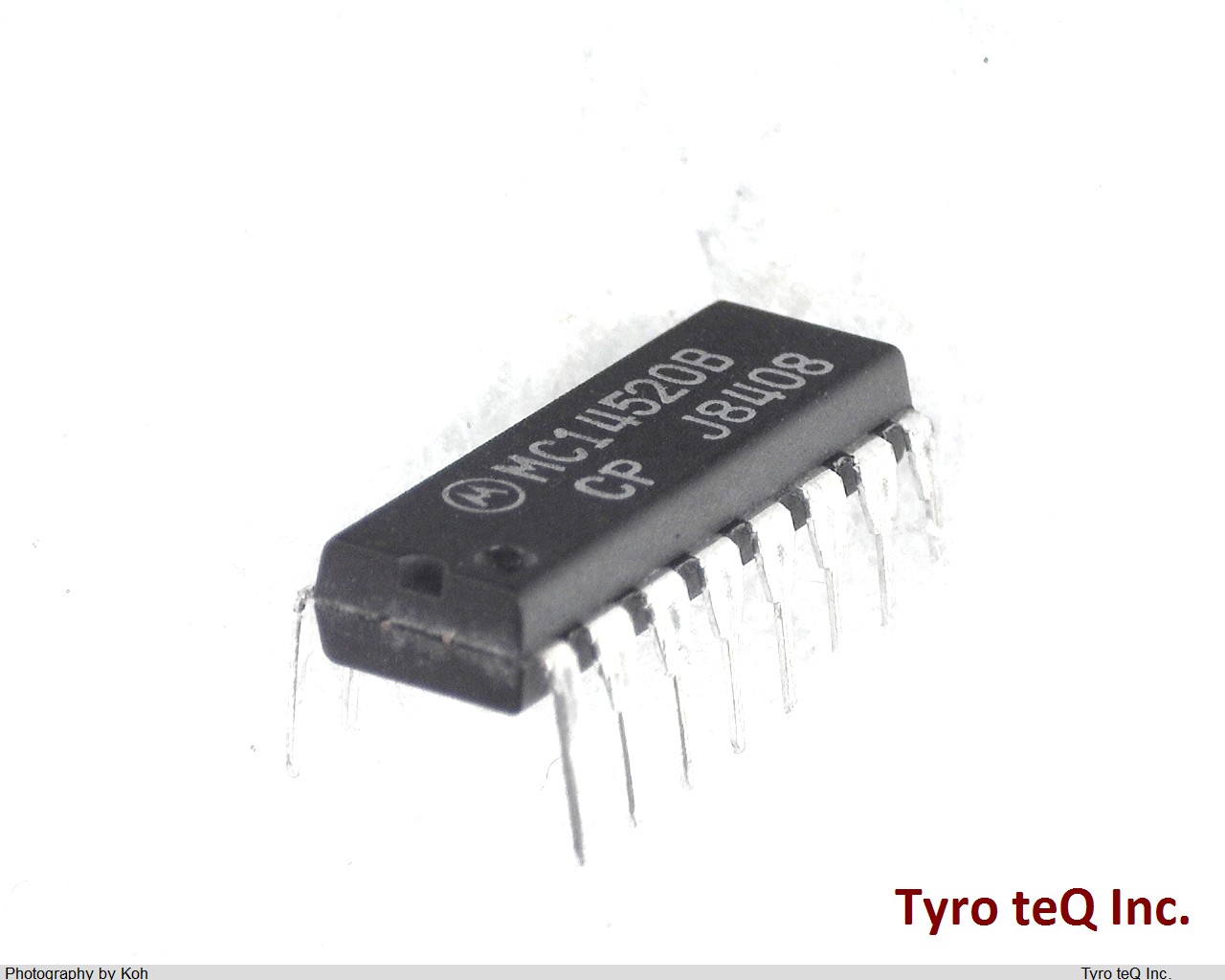 MC14520BCP