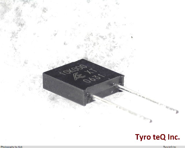 MCX10K000T
