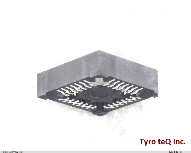 PLCC-028-F-N