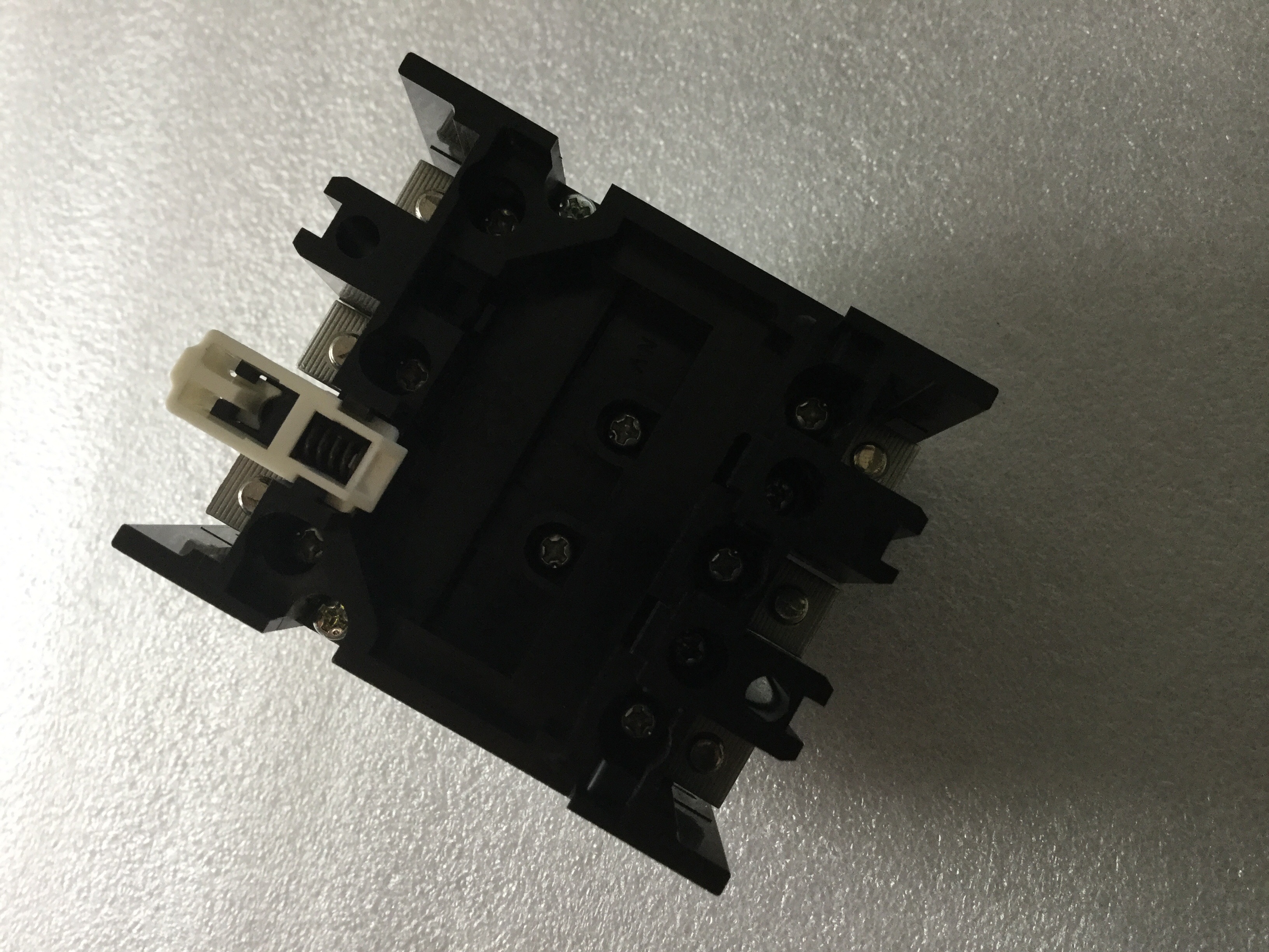 NV30-FA 20A