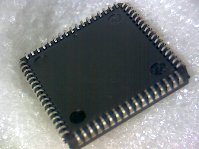 MC68882FN25A