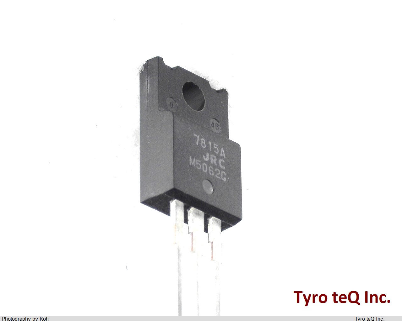 NJM7815FA