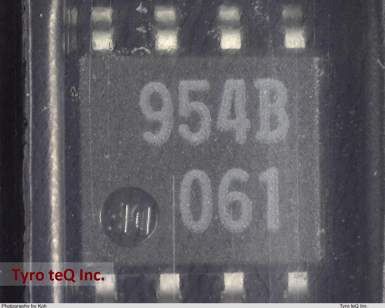 M51954BFP-600C